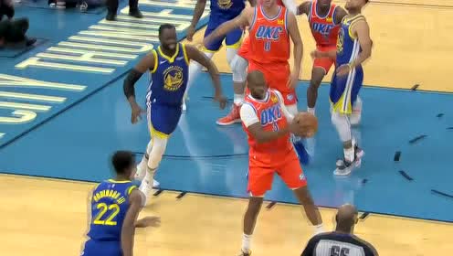 【NBA集锦】保罗后场抢断得手 加里纳利反击弧顶高射炮