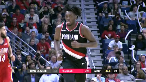 【NBA集锦】能跑能扣又能投 利特尔底角三分命中