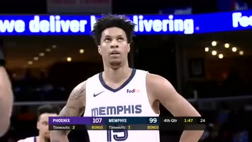 【NBA录像回放】太阳vs灰熊第4节 布克极限后仰致敬老科