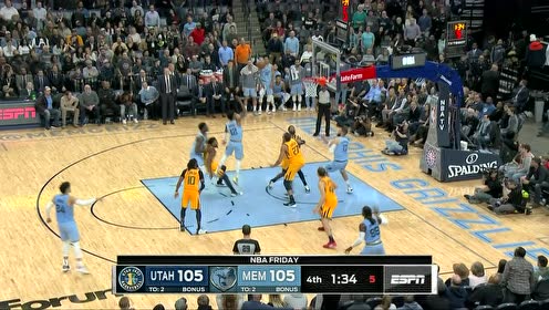 【NBA集锦】太救命！小杰克逊递手莫兰特扬臂抛进关键球