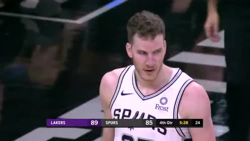 【NBA录像回放】湖人vs马刺第4节 波普关键出手连得5分锁定胜局