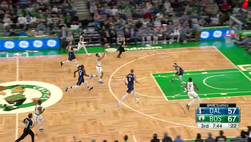 【NBA集锦】惊艳全场！绿军狂抢篮板球塔图姆助飞布朗空切上篮