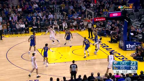 【NBA集锦】亚当斯顶级策应妙传 施罗德空切上篮写意潇洒