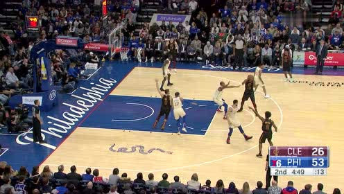 【NBA集锦】篮下就是我的地盘 乐福篮下接球高难度上篮打进