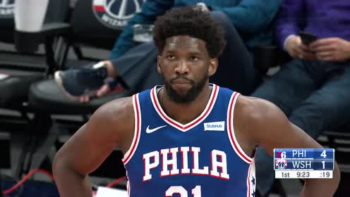 【NBA录像回放】费城vs奇才第1节 比尔白马银枪飞身快攻