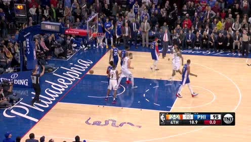 【NBA集锦】只能自己来了 约基奇外线缓慢推进骗起防守上篮命中