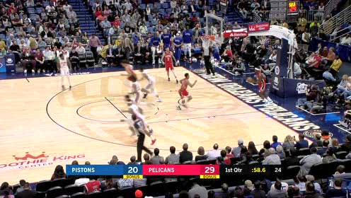 【NBA集锦】高抛妙传彩虹连线 罗斯助飞伍德双臂炸筐暴扣