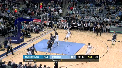 【NBA集锦】僵持不下！小贾伦杰克逊三分飚中科温顿立即回击