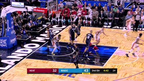 【NBA集锦】进攻行云流水 琼斯见缝插针勾手打进顺理成章