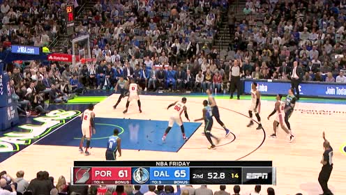 【NBA集锦】你拿他一点办法没有 东契奇内外无限开火人挡杀人