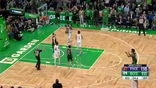 【NBA集锦】百年修来的好队友！海沃德关键空接上篮不进斯玛特连忙跑去安慰