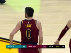 【NBA集锦】乐福投射也在线！追身三分就是不讲理