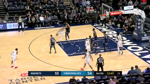 【NBA集锦】针锋相对 约基奇唐斯进攻端激情互爆