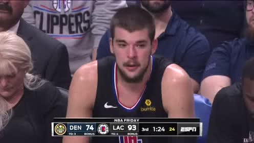 【NBA录像回放】掘金vs快船第3节 乔治单臂擎天上演战斧暴扣