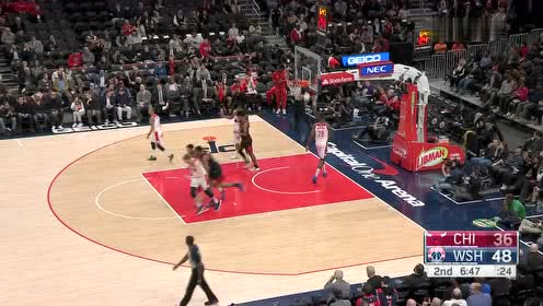 【NBA集锦】遇到事情不要慌！白边三分脱筐拉文底角飙进轻松挽回