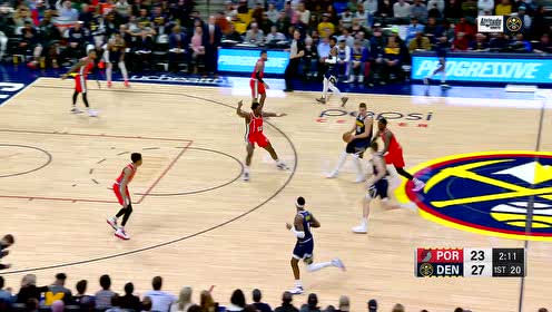 【NBA集锦】今天真是超神了！约老师命中第三记三分点燃主场