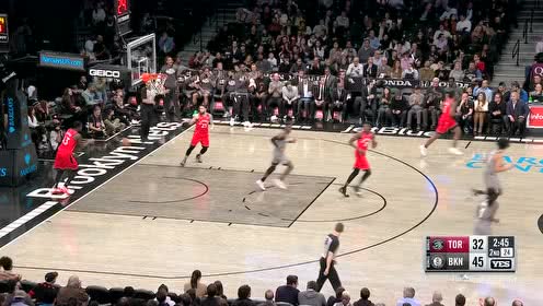 【NBA集锦】水阀一开势不可挡 勒维尔风驰电掣直杀腹地勾手打进