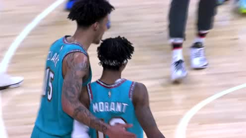 【NBA集锦】心态完全打崩 莫兰特克拉克再送空中接力扣停开拓者