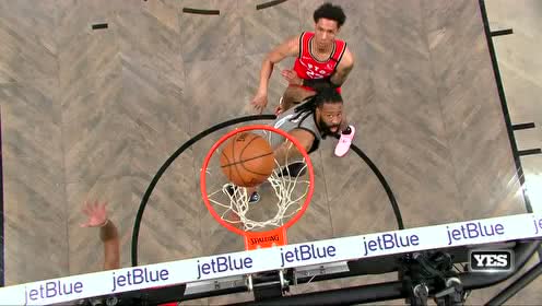 【NBA集锦】秀我一脸鼻血！小乔丹旋转跳跃挥手上篮行云流水