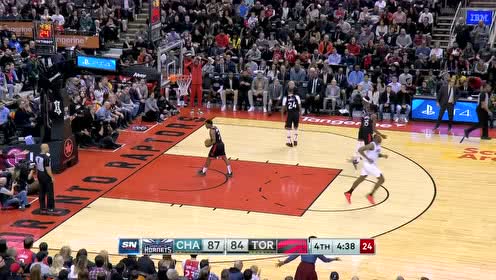 【NBA集锦】一人突破五人防守？布里奇斯假突妙传篮下比永博旱地拔葱无人防