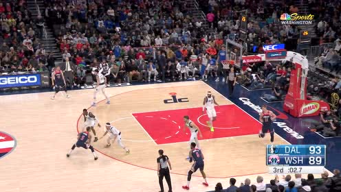 【NBA集锦】只给你留0.3秒 内皮尔后撤步三分一发入魂