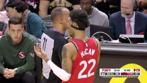 【NBA集锦】队友不进我来凑！小乔丹机智补篮稳命中