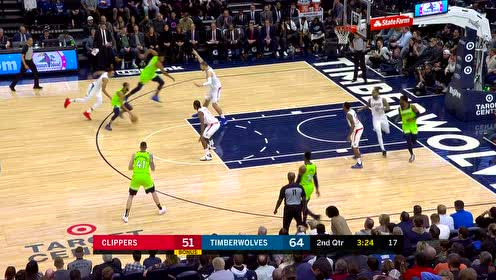 【NBA集锦】戏耍防守 唐斯晃飞防守轻轻松松投篮得手