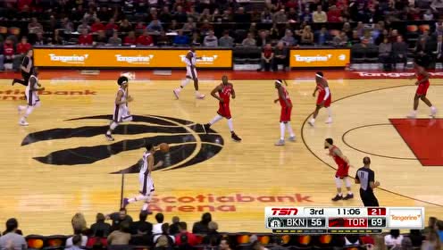 【NBA集锦】神挡杀神 范弗利特单挑对手直杀篮下飞身上篮