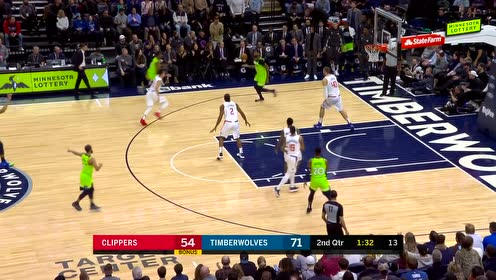 【NBA集锦】水拉看了也激动 约翰逊抢断祖巴茨比斯利连中两计三分