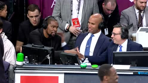 【NBA集锦】手感来了挡都挡不住 奇奥萨里外开花连得7分