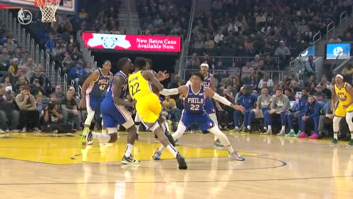 【NBA集锦】维金斯无视面前两人夹击 撕裂防守翱翔上篮拿下2+1