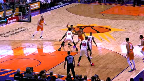 【NBA集锦】开场手感就来 布克后撤步三分手起刀落