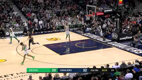 【NBA集锦】塔图姆连续胯下干拔加长三分 南斯立刻三分冷漠回应