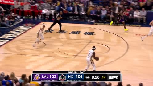 【NBA集锦】面对前队友也毫不留情 詹姆斯坐打哈学友完成暴扣