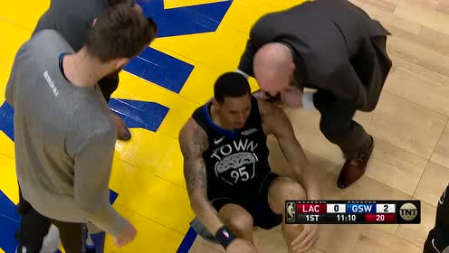 【NBA集锦】金州又添伤员 安德森扭伤倒地痛苦离场