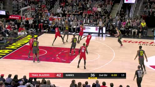 【NBA集锦】终于开张！特雷杨身陷包围挥手揽月无视防守