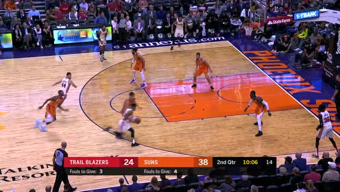 【NBA集锦】无私的进攻配合！迪亚洛无私妙传布里奇斯双手重扣