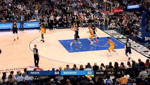 【NBA集锦】东契奇手滑失误遭抢断 桑普森接过传球飞身炸筐春雷乍响