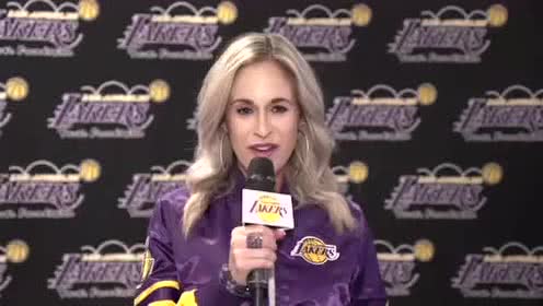 【NBA录像回放】76人vs湖人第2节 浓眉哥连得9分半场26分神挡杀神