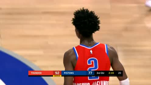 【NBA集锦】年纪轻轻技术老辣 亚历山大娴熟后撤步再度打停对手