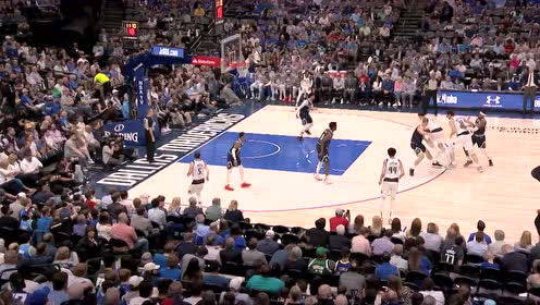 【NBA集锦】爆发力拉满 东契奇单刀赴会力劈华山！