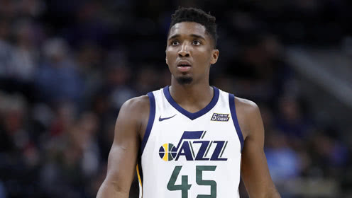 【NBA集锦】爵士vs尼克斯 米切尔与巴雷特演飙分大战