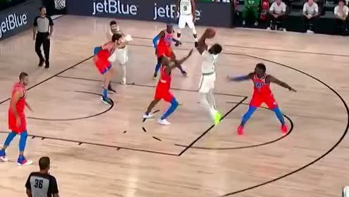 【NBA集锦】杰伦-布朗单挑保罗 翻身后撤步一发入魂