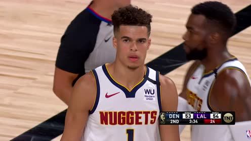 【NBA集锦】库兹马瞬间回传非常到位！詹姆斯飞奔到位拉杆上篮2+1