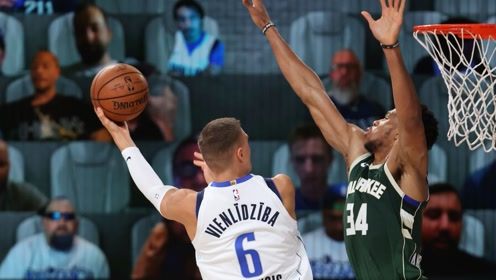 【NBA集锦】波尔津吉斯vs雄鹿集锦 隔扣字母哥疯砍26分11篮板