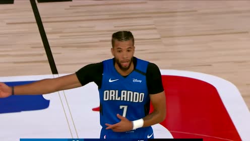 【NBA集锦】碾压内线霸气十足 戈登独战双雄内线勾手命中