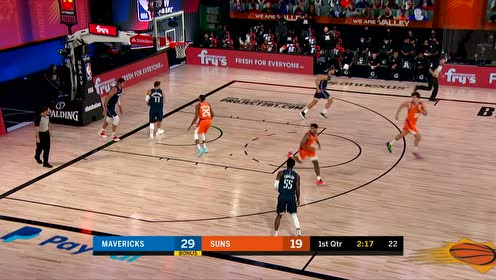 【NBA集锦】两种风格内线比拼 博班错位勾手沙里奇虚晃上篮还以颜色