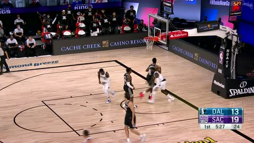 【NBA集锦】一扫最近手感低迷的阴霾 哈达威快攻单手劈扣