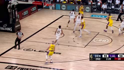 【NBA集锦】传球小能手勒布朗再送妙传！库兹马空切闪电突刺上篮得分