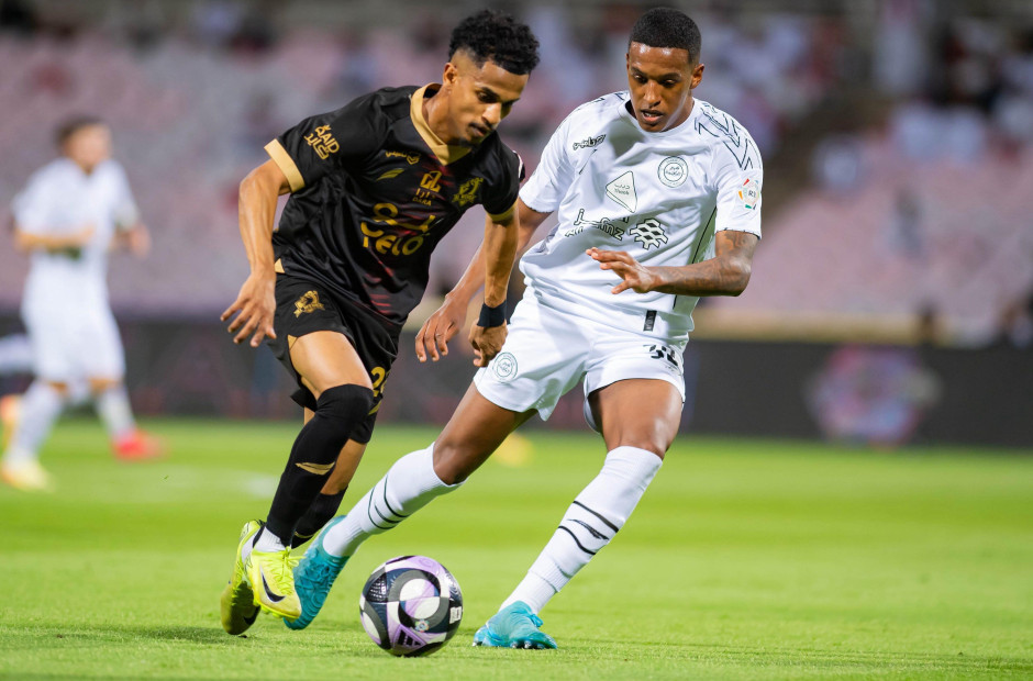 达马克vs穆拜赖兹征服